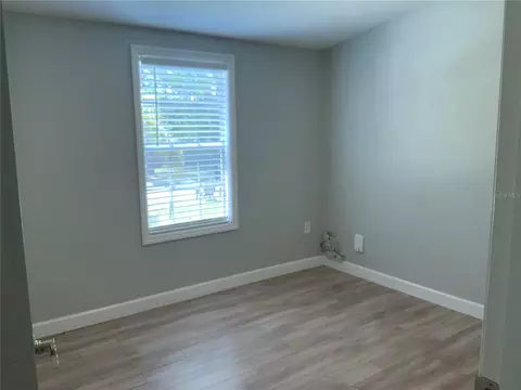 Bedroom - 10406 Brussels Dr, Riverview, FL 33578 photo 3 of 9