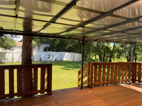 Exterior - 10406 Brussels Dr, Riverview, FL 33578 photo 5 of 6