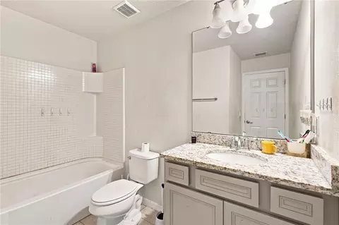 Bath - 9237 Hillcroft Dr, Riverview, FL 33578 photo 1 of 3