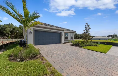 6990 Minneola Ct, Nokomis, FL 34275