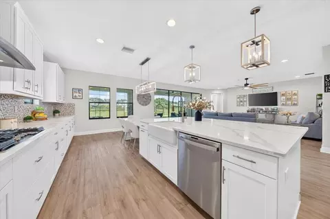 Kitchen - 12962 Steed Trace Loop, Lithia, FL 33547 photo 5 of 5