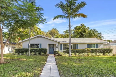 109 34th Ave N, Saint Petersburg, FL 33704