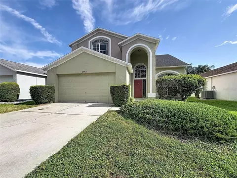 27402 Coral Springs Dr, Wesley Chapel, FL 33544