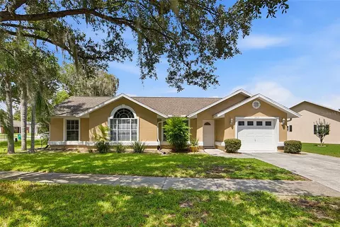 37117 Foxrun Pl, Zephyrhills, FL 33542