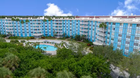 3315 58th Ave S #222, Saint Petersburg, FL 33712