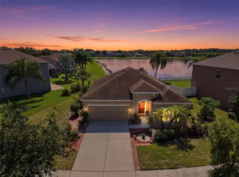 803 Parker Den Dr, Ruskin, FL 33570