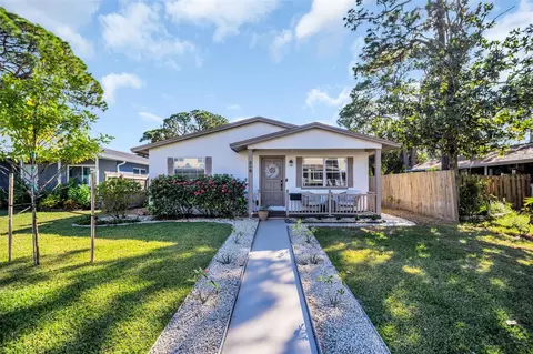 218 49th Ave N, Saint Petersburg, FL 33703
