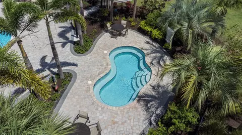 Exterior - 33734 Landsman Loop, Wesley Chapel, FL 33543 photo 8 of 8