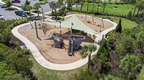 View/Area - 33734 Landsman Loop, Wesley Chapel, FL 33543 photo 5 of 6