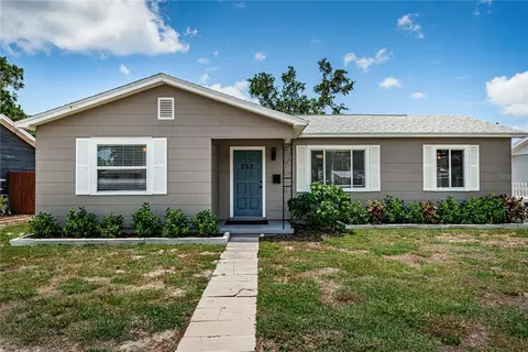 262 40 Ave NE, Saint Petersburg, FL 33703