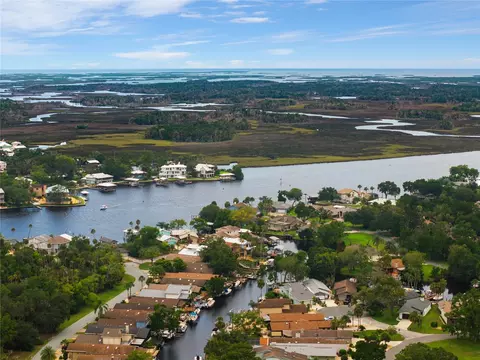 5158 S Riverview Cir, Homosassa, FL 34448