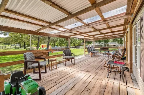 Exterior - 18020 Rigsby Rd, Spring Hill, FL 34610 photo 5 of 5