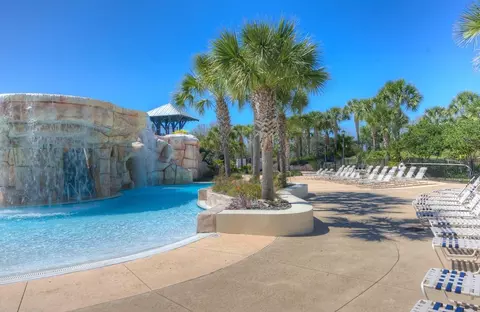 Exterior - 6105 Gannetside Pl, Lithia, FL 33547 photo 7 of 8
