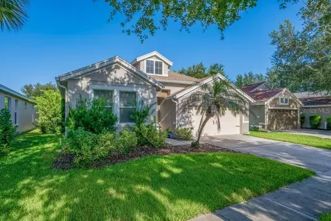 Exterior - 6105 Gannetside Pl, Lithia, FL 33547 photo 5 of 8