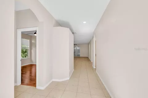 Entry Way - 6105 Gannetside Pl, Lithia, FL 33547 photo 1 of 2