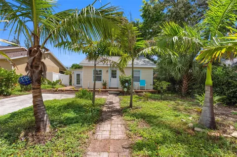 2222 Quincy St S, Saint Petersburg, FL 33711