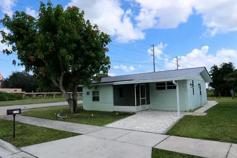 559 Nasturtium Ave, Sebring, FL 33870