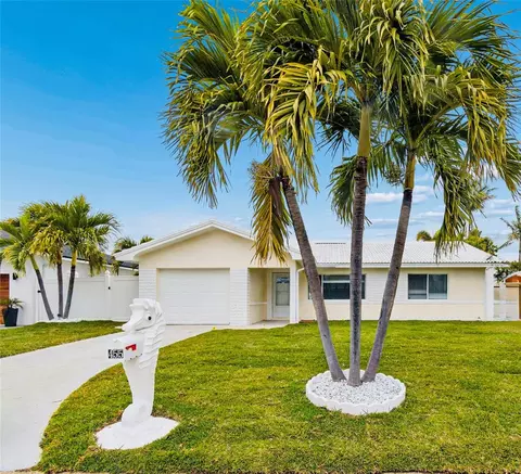 455 81st Ave, Saint Pete Beach, FL 33706