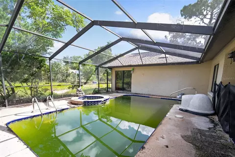 Exterior - 13277 Brewster Rd, Spring Hill, FL 34609 photo 4 of 9