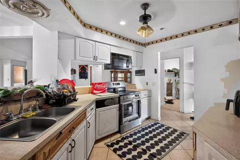 Kitchen - 13277 Brewster Rd, Spring Hill, FL 34609 photo 1 of 2