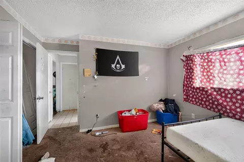 Bedroom - 13277 Brewster Rd, Spring Hill, FL 34609 photo 4 of 14