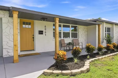 6041 15th St N, Saint Petersburg, FL 33703