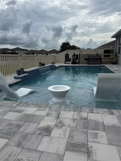 Exterior - 13021 Willow Grove Dr, Riverview, FL 33579 photo 5 of 8