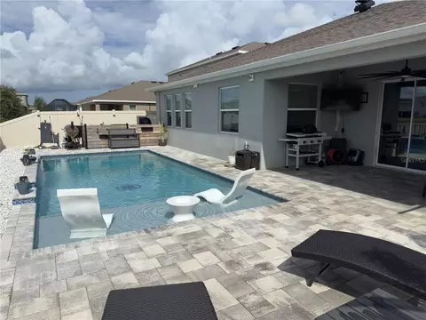 Exterior - 13021 Willow Grove Dr, Riverview, FL 33579 photo 6 of 8