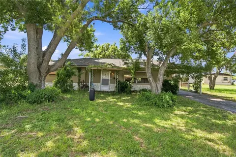 6020 Kentucky Ave, New Port Richey, FL 34653
