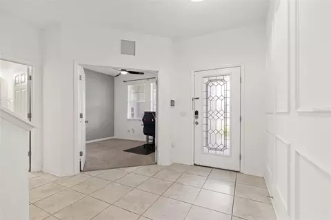 Entry Way - 7328 Pool Compass Loop, Wesley Chapel, FL 33545 photo 3 of 7