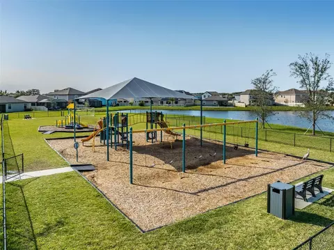 View/Area - 7328 Pool Compass Loop, Wesley Chapel, FL 33545 photo 13 of 14