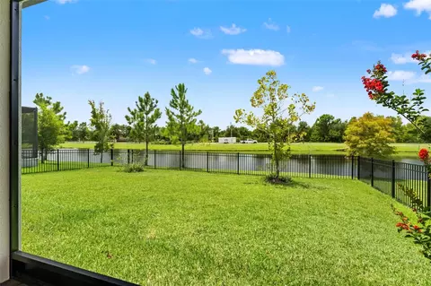Exterior - 7328 Pool Compass Loop, Wesley Chapel, FL 33545 photo 9 of 12