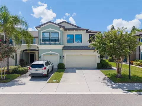 11528 Crowned Sparrow Ln, Tampa, FL 33626