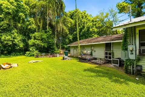 Exterior - 2409 NW 7th St, Ocala, FL 34475 photo 2 of 13