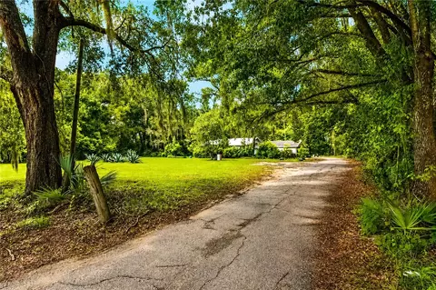 Exterior - 2409 NW 7th St, Ocala, FL 34475 photo 4 of 13