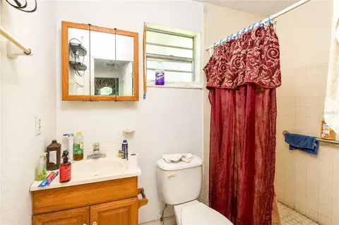Bath - 2409 NW 7th St, Ocala, FL 34475 photo 1 of 2
