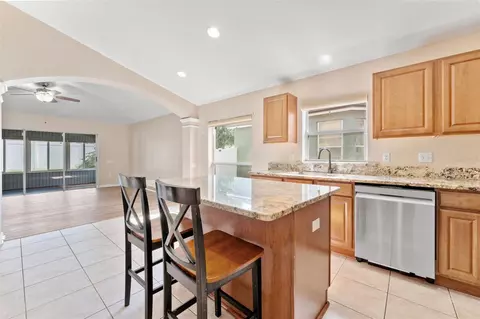 Kitchen - 30407 Stapleton St, Wesley Chapel, FL 33545 photo 3 of 6
