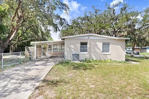 Exterior - 1228 Academy Ave, Spring Hill, FL 34606 photo 2 of 9