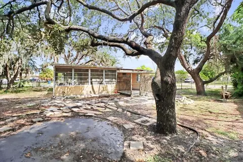Exterior - 1228 Academy Ave, Spring Hill, FL 34606 photo 8 of 9