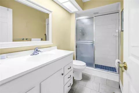 Bath - 10263 98th St, Largo, FL 33773 photo 1 of 2