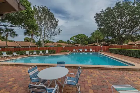Exterior - 10263 98th St, Largo, FL 33773 photo 5 of 10