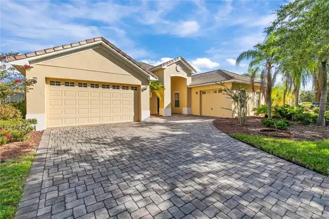 2671 Boat Cove Cir, Kissimmee, FL 34746