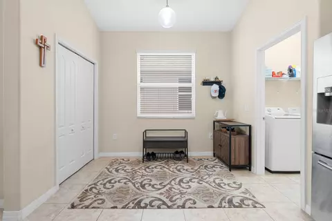 Entry Way - 12009 Rambling Strm, Riverview, FL 33569 photo 7 of 8