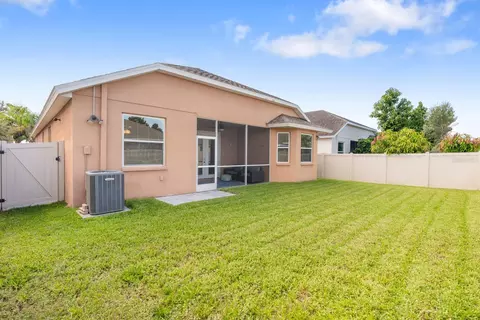 Exterior - 12009 Rambling Strm, Riverview, FL 33569 photo 10 of 11