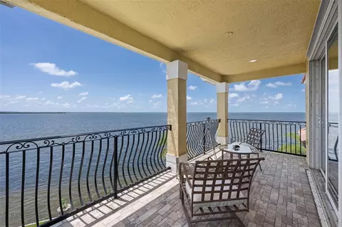 View/Area - 3236 Gulf Winds Cir, Hernando Beach, FL 34607 photo 3 of 9