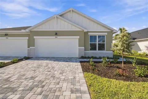 2841 Marrakesh Ln, Sarasota, FL 34234