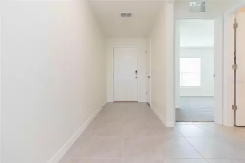 Entry Way - 10732 Chippewa Dr, Parrish, FL 34219 photo 1 of 4