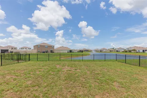 Exterior - 10732 Chippewa Dr, Parrish, FL 34219 photo 4 of 12