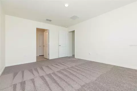 Bedroom - 10732 Chippewa Dr, Parrish, FL 34219 photo 3 of 10