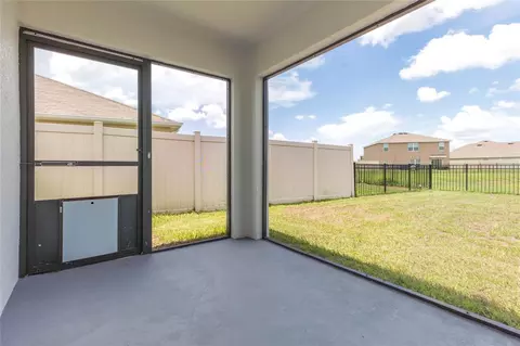 Exterior - 10732 Chippewa Dr, Parrish, FL 34219 photo 6 of 12
